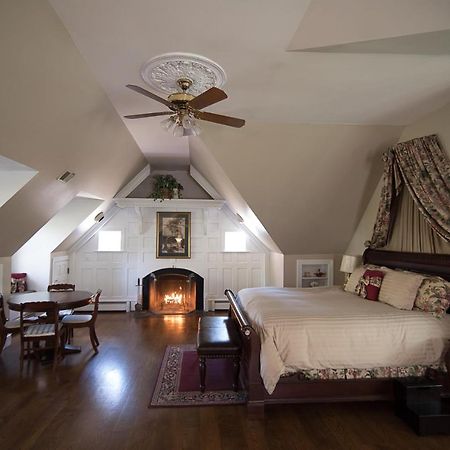 Stafford House Bed & Breakfast แฟร์แฟกซ์ ภายนอก รูปภาพ